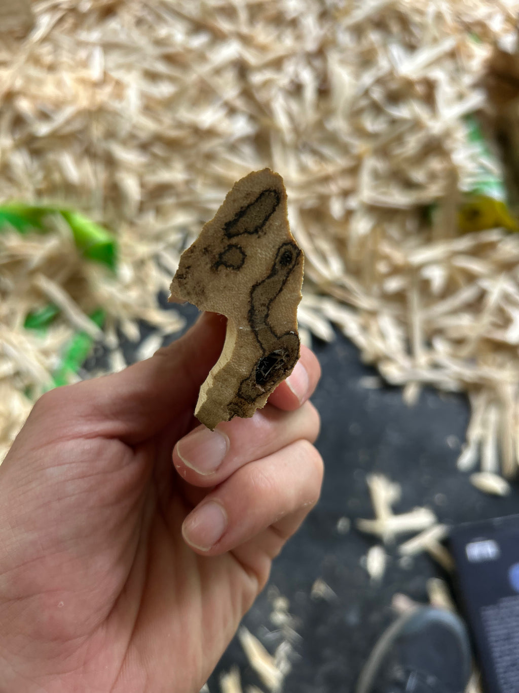 35 Years Old Tree Super Royal Sinking Oud - 250g -  عود غوّاص سوبر ملكي